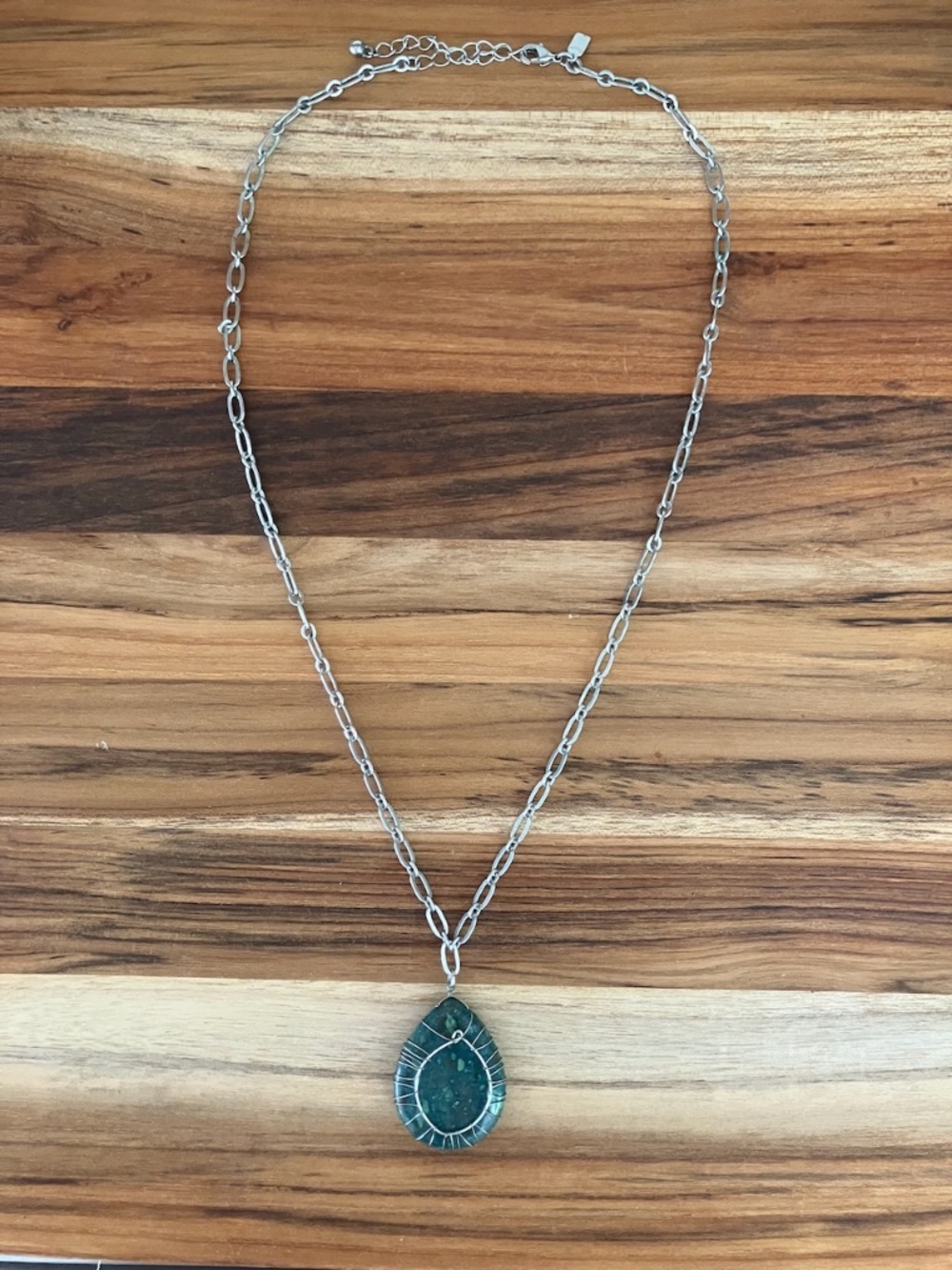 J. Jill | Vintage Wire-Wrapped Green Stone Pendant Necklace | Silver Tone